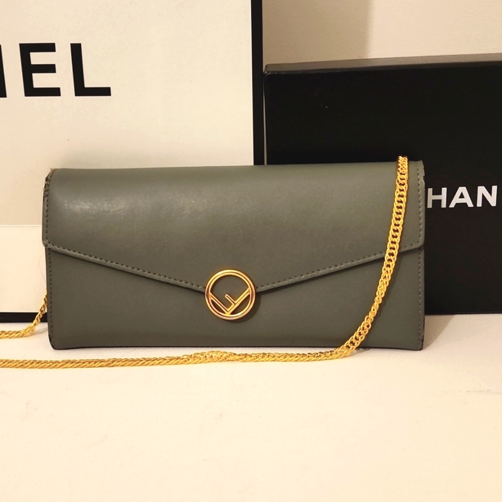 Fendi Continental Flap Crossbody Purse Wallet Clutch WOC Calfskin